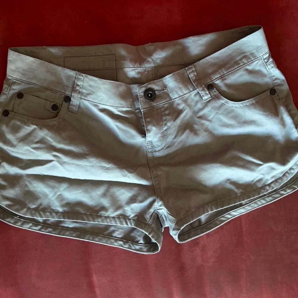 Hurley Nike Dri-fit shorts 26